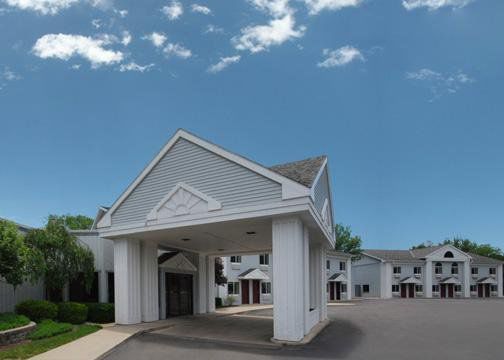Days Inn By Wyndham Tiffin Екстер'єр фото